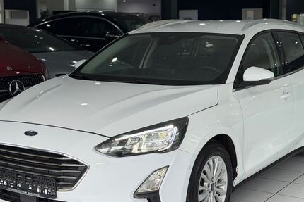 Ford Focus 50.000 km 13.990 &euro; Weil im Schönbuch 71093