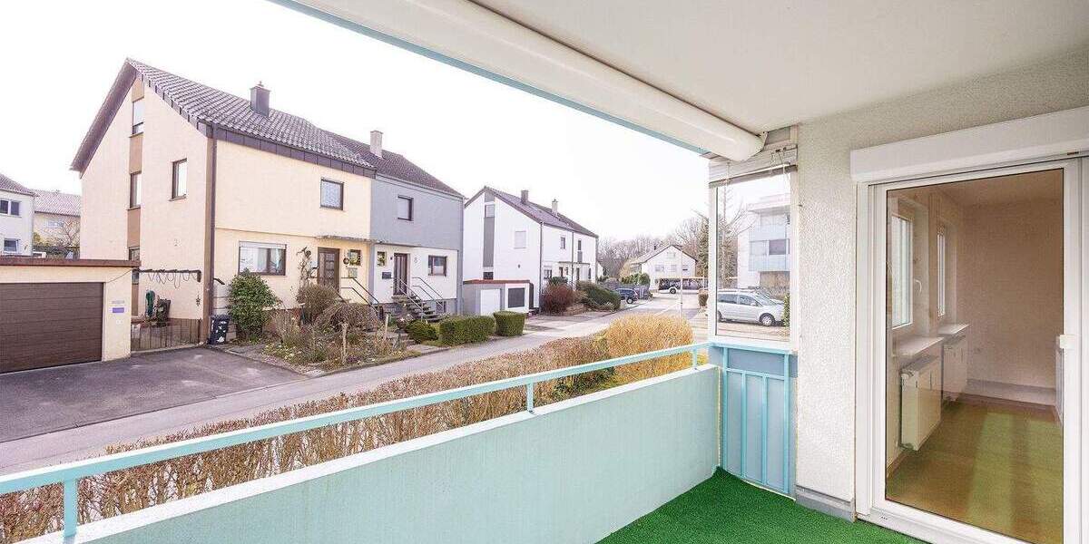 Etagenwohnung Backnang Maubach - 3 Zimmer, 84 m&sup2;, 190.000&euro; | Angebot:25801366