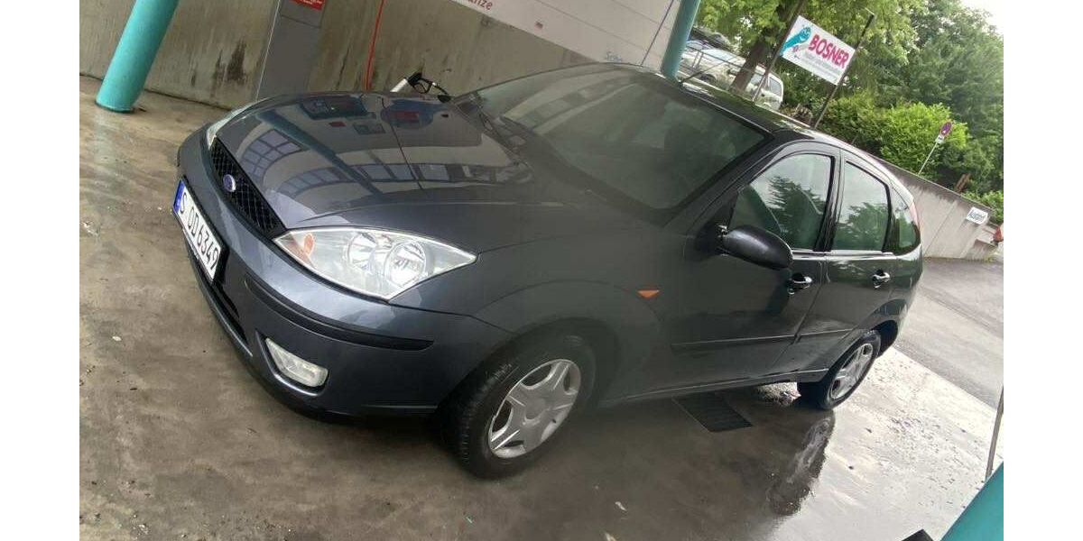 Ford Focus 78.000 km 2.950 &euro; Filderstadt 70794