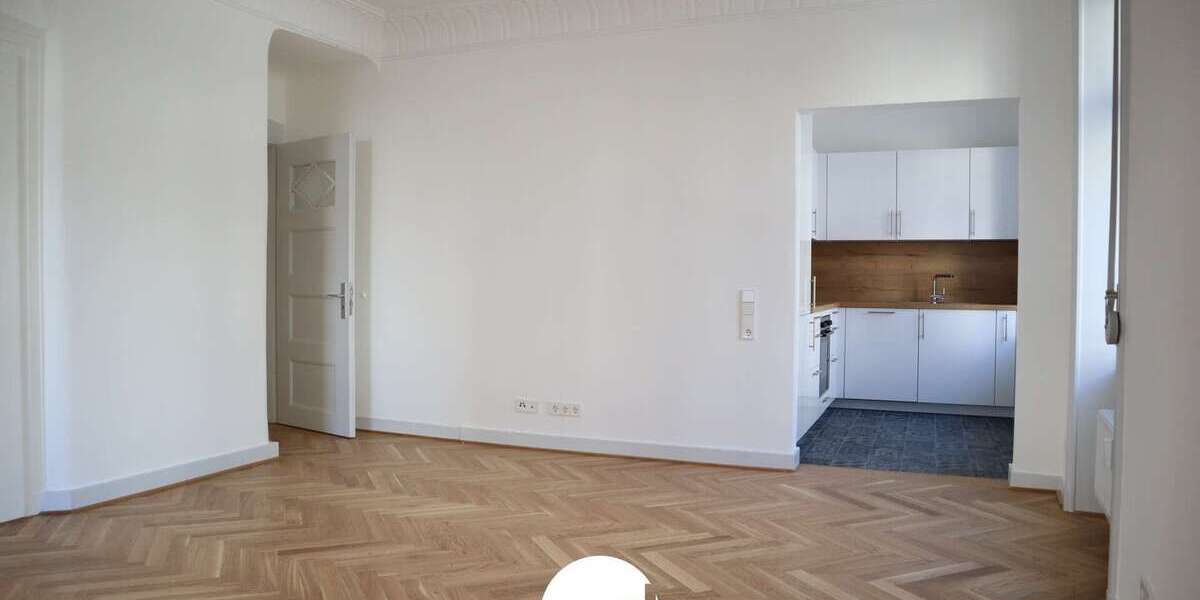 Etagenwohnung Stuttgart Stuttgart-West - 4 Zimmer, 105 m&sup2;, 2.200&euro; | Angebot:25978035