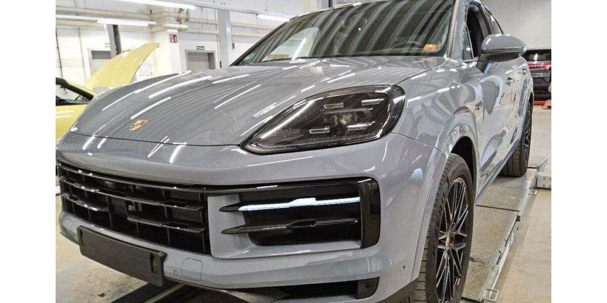 Porsche Cayenne 23.650 km 99.890 &euro; Stuttgart 70499