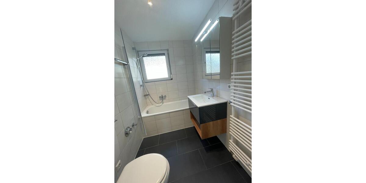 Etagenwohnung Backnang - 3 Zimmer, 61 m&sup2;, 215.000&euro; | Angebot:25838380