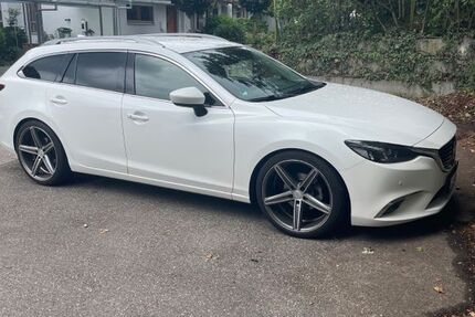 Mazda 6 207.000 km 8.250 &euro; Stuttgart 70469