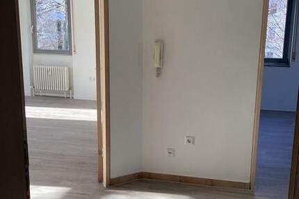 Wohnung Stuttgart Sillenbuch - 2 Zimmer, 63 m&sup2;, 865&euro; | Angebot:26049867