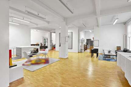 Wohnung Stuttgart Lehen - 3 Zimmer, 337 m&sup2;, 2.100.000&euro; | Angebot:26669546
