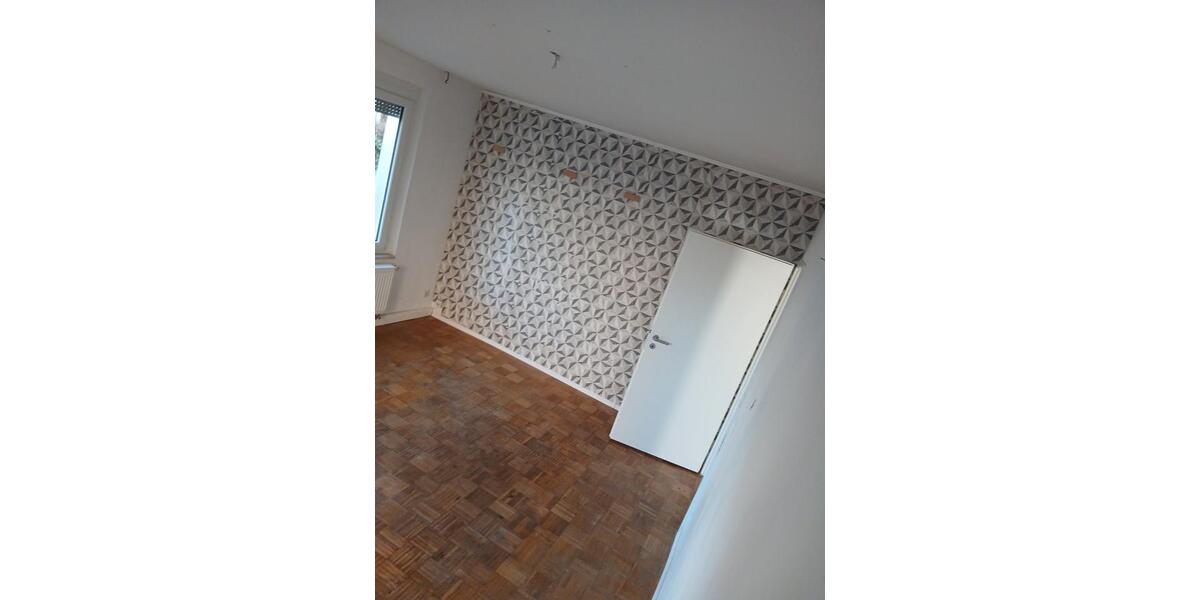 Erdgeschoßwohnung Göppingen - 4.5 Zimmer, 87 m&sup2;, 179.000&euro; | Angebot:26018652