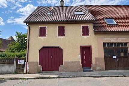 Haus Esslingen am Neckar Oberesslingen - 4.5 Zimmer, 140 m&sup2;, 1.995&euro; | Angebot:27623344