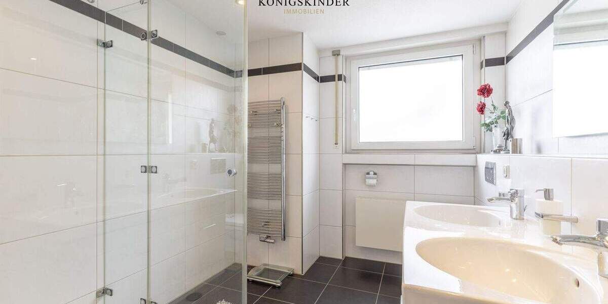 Einfamilienhaus Wernau - 8 Zimmer, 255 m&sup2;, 790.000&euro; | Angebot:25732002