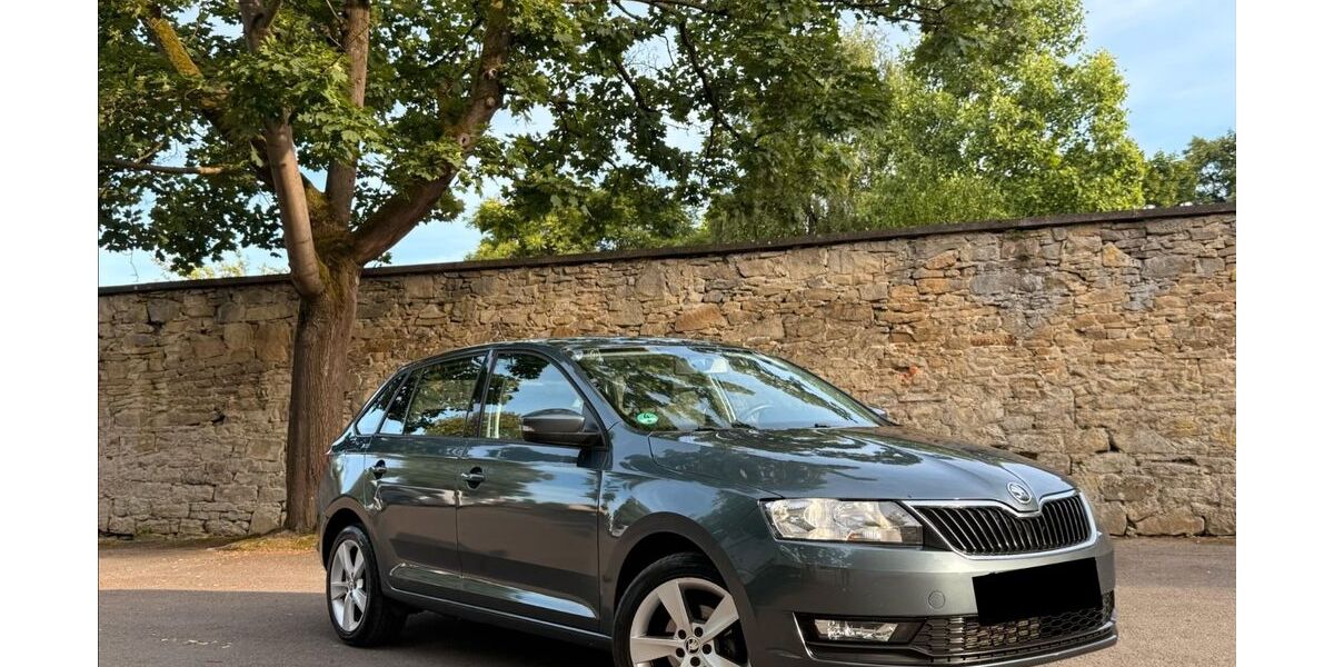Skoda Rapid 102.000 km 8.950 &euro; Sachsenheim 74343