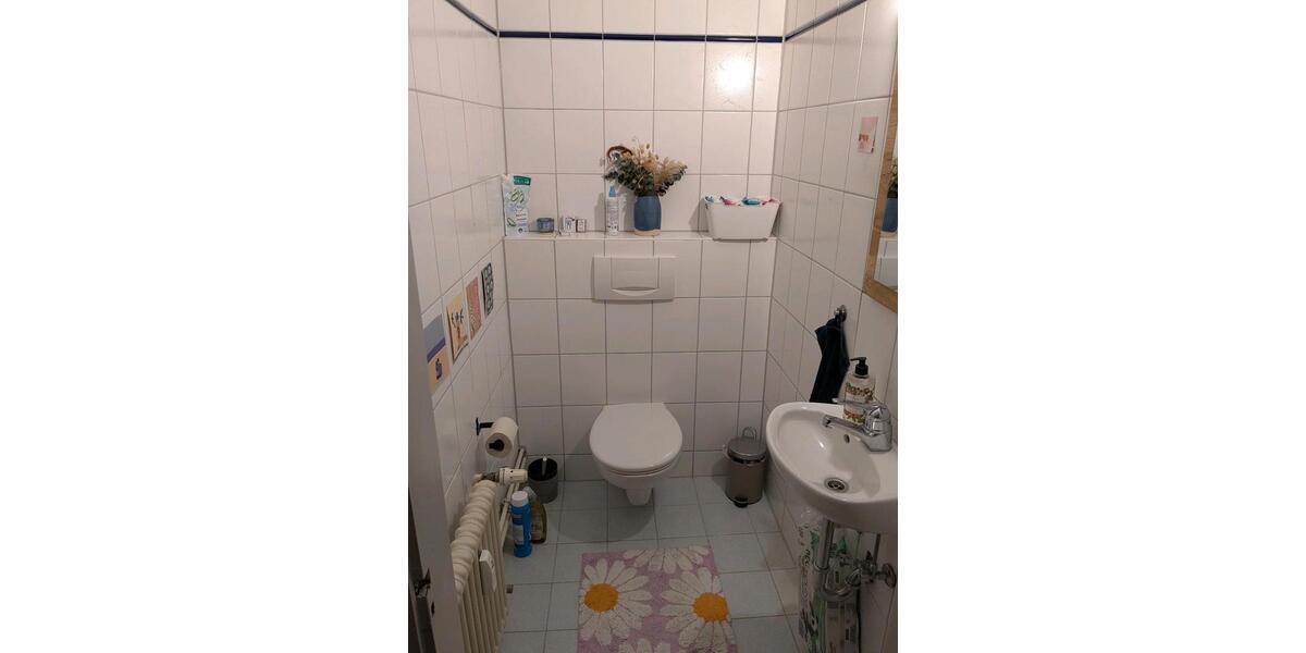 Hochparterre Esslingen am Neckar - 3 Zimmer, 75 m&sup2;, 1.250&euro; | Angebot:25272120