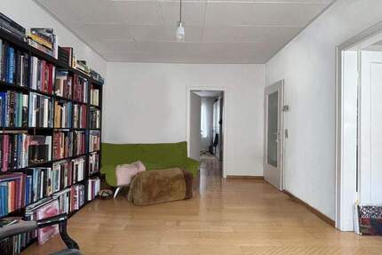 Wohnung Stuttgart Ost - 3 Zimmer, 66 m&sup2;, 250.000&euro; | Angebot:25707804