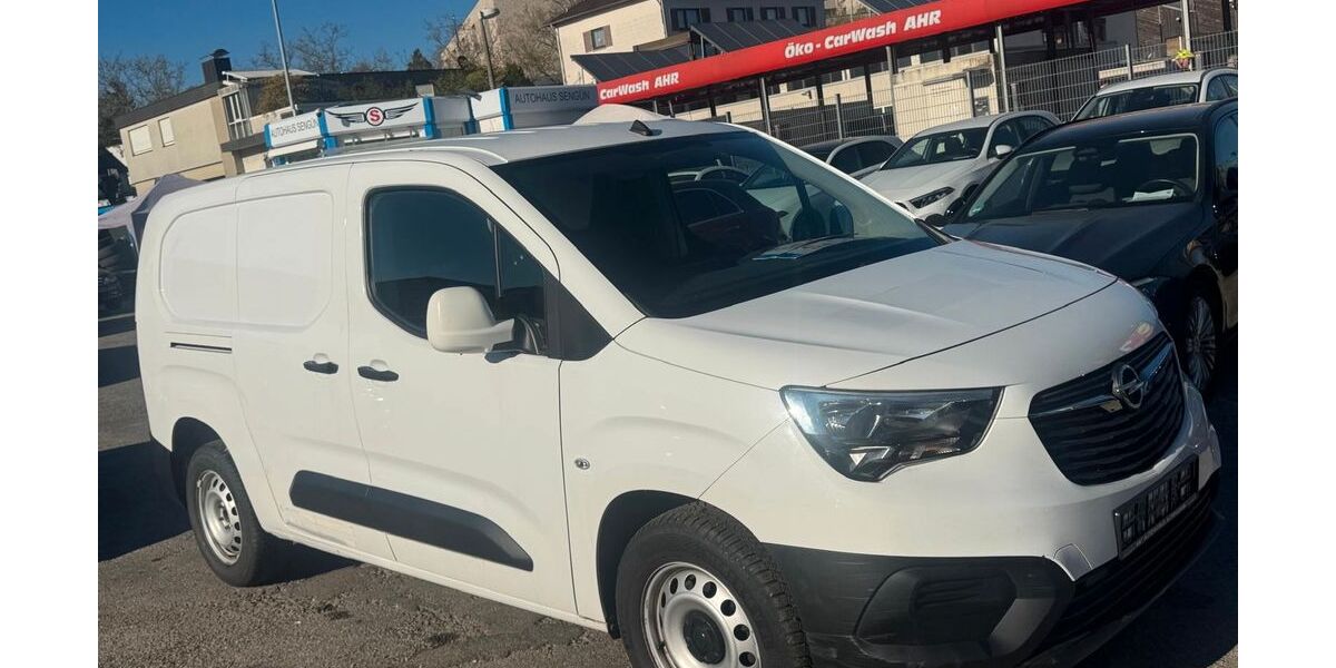 Opel Combo 99.000 km 9.800 &euro; Sindelfingen 71065