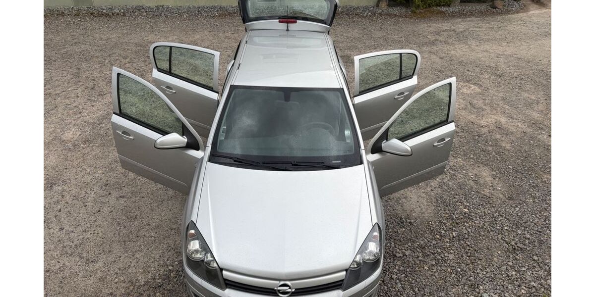 Opel Astra 173.366 km 4.890 &euro; Böblingen 71032