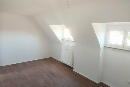 Wohnung Stuttgart Bad Cannstatt - 2 Zimmer, 44 m&sup2;, 750&euro; | Angebot:26050719