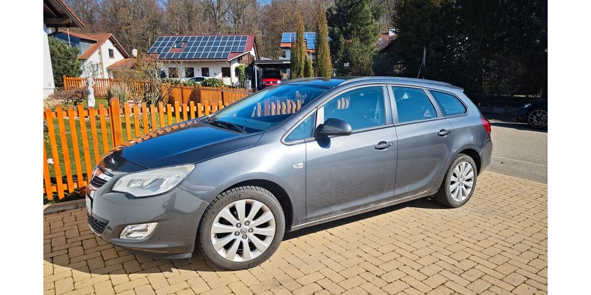 Opel Astra 156.000 km 4.799 &euro; Neckartenzlingen 72654