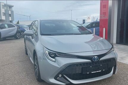 Toyota Corolla 48.300 km 22.490 &euro; Göppingen 73037