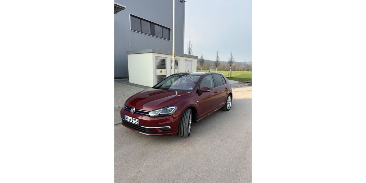 VW Golf 90.000 km 14.999 &euro; Winterbach 73650