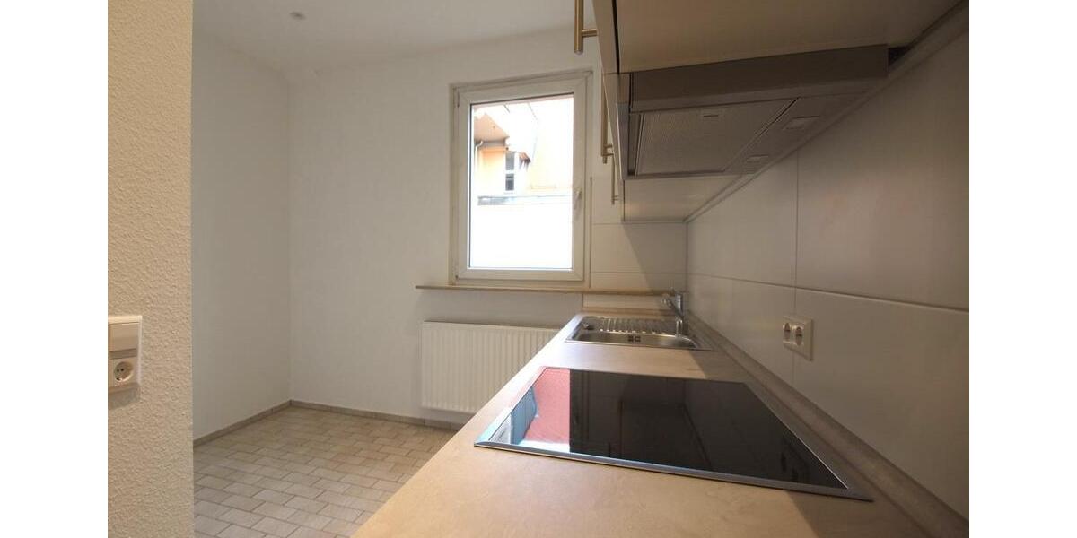 Etagenwohnung Stuttgart Degerloch - 3 Zimmer, 64 m&sup2;, 975&euro; | Angebot:25899624