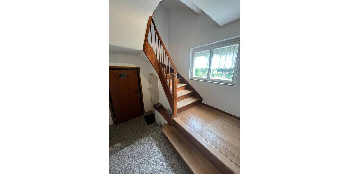 Doppelhaushälfte Stuttgart Luginsland - 7 Zimmer, 134 m&sup2;, 535.000&euro; | Angebot:25696486