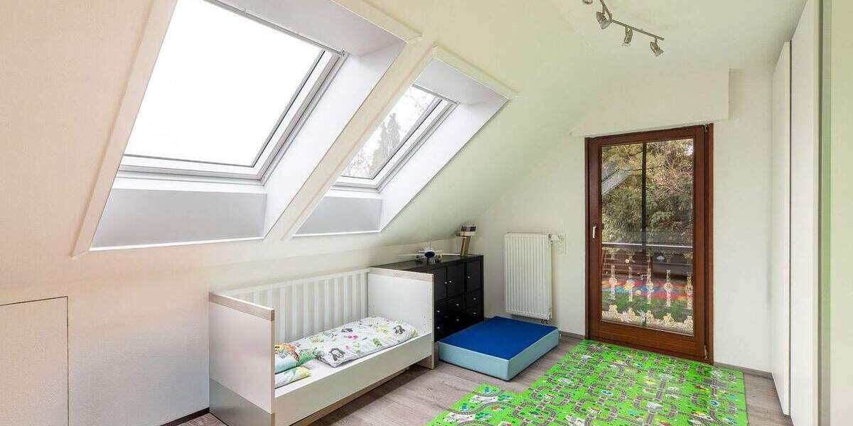 Einfamilienhaus Asperg - 7 Zimmer, 164 m&sup2;, 599.000&euro; | Angebot:25697958