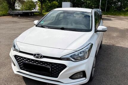 Hyundai i20 56.732 km 9.800 &euro; Weil im Schönbuch 71093