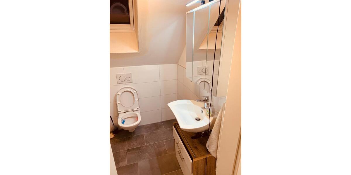 Dachgeschoßwohnung Schwieberdingen - 1 Zimmer, 29 m&sup2;, 665&euro; | Angebot:26670389