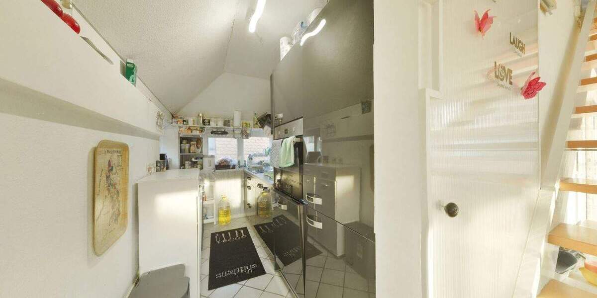 Einfamilienhaus Stuttgart Untertürkheim - 2 Zimmer, 799.000&euro; | Angebot:25686692