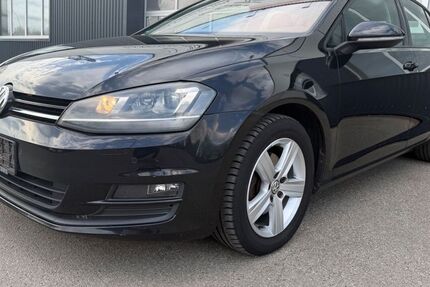 VW Golf 143.000 km 8.390 &euro; Asperg / Stuttgart 71679
