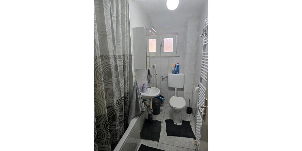 Dachgeschoßwohnung Ebersbach an der Fils - 3 Zimmer, 53 m&sup2;, 750&euro; | Angebot:25379645