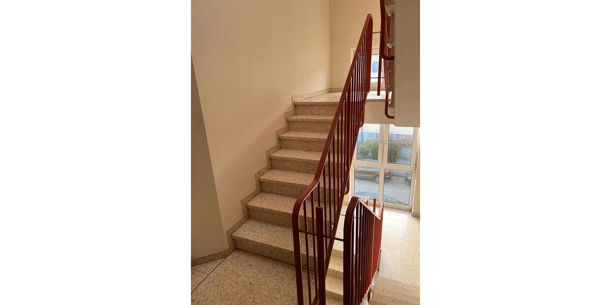 Etagenwohnung Ludwigsburg - 3.5 Zimmer, 85 m&sup2;, 359.000&euro; | Angebot:26689106
