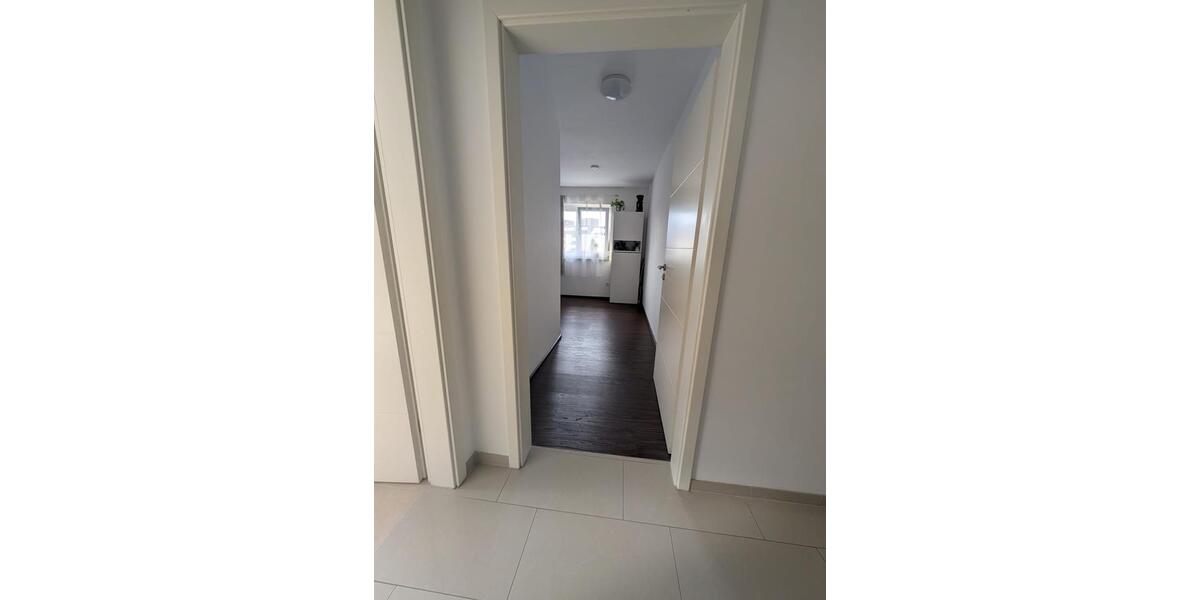 Etagenwohnung Göppingen - 3 Zimmer, 105 m&sup2;, 1.350&euro; | Angebot:25457016