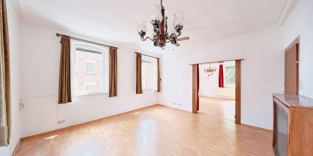 Mehrfamilienhaus, Wohnhaus Backnang - 9 Zimmer, 233 m&sup2;, 550.000&euro; | Angebot:25696179