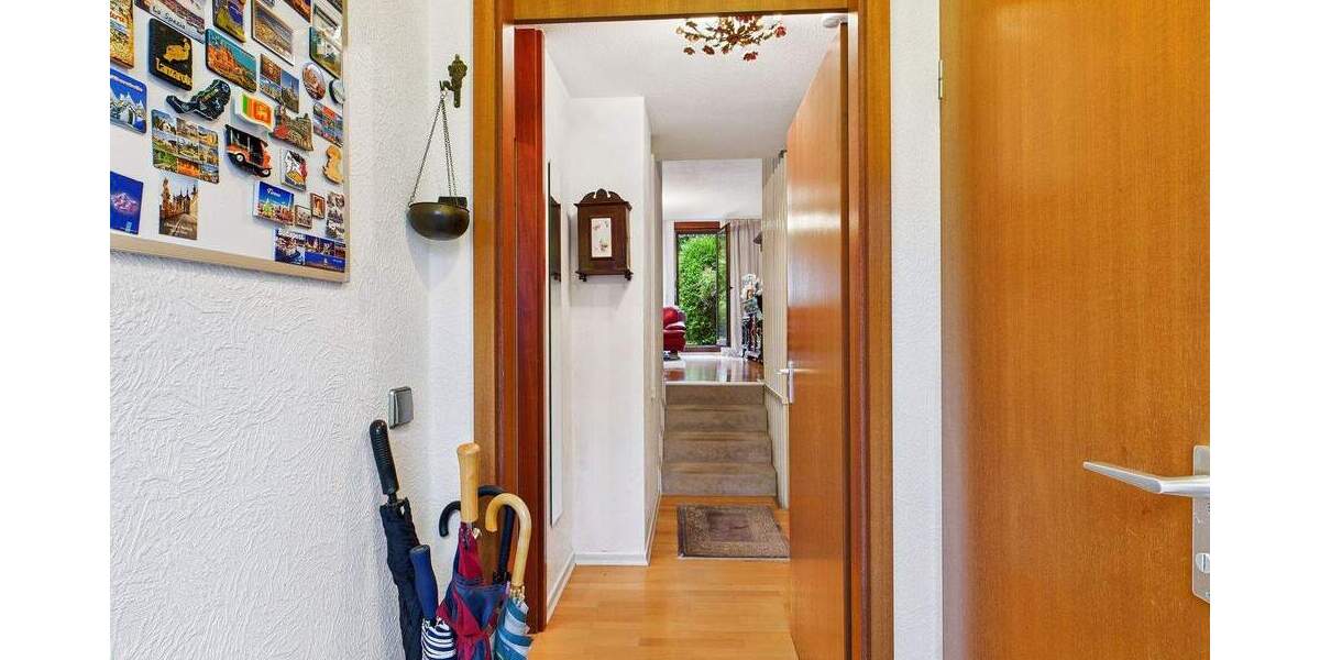 Reihenmittelhaus Stuttgart Stammheim - 5 Zimmer, 127 m&sup2;, 559.000&euro; | Angebot:25669368