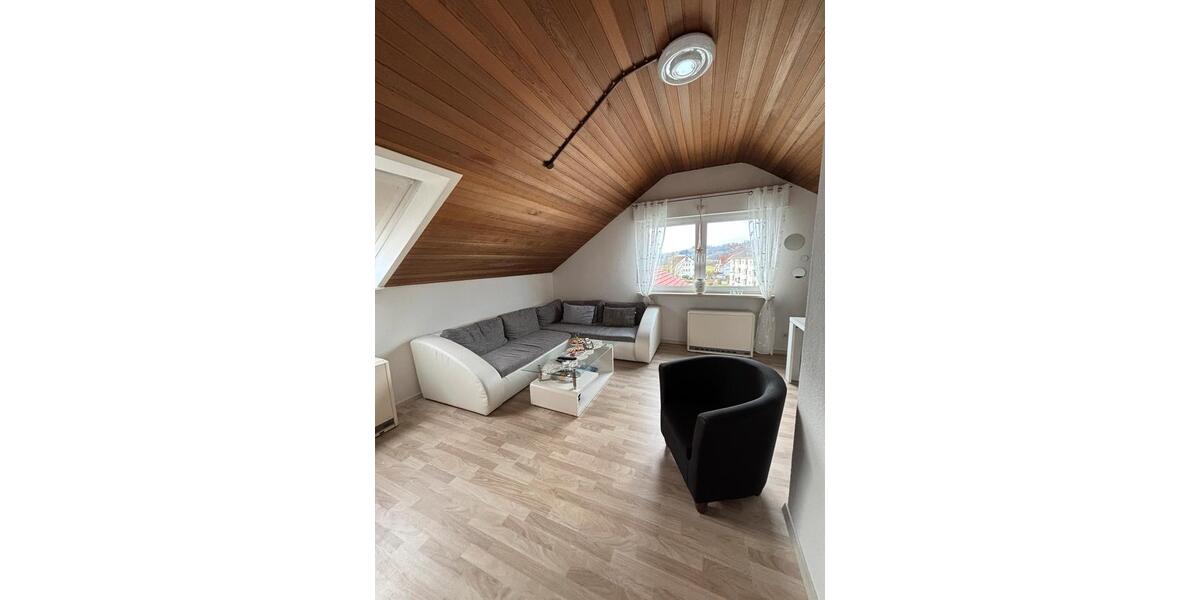 Dachgeschoßwohnung Sulzbach an der Murr - 2.5 Zimmer, 61 m&sup2;, 189.000&euro; | Angebot:25757706