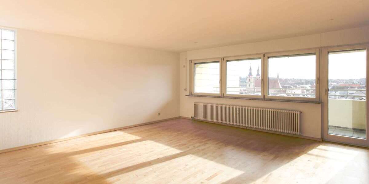 Etagenwohnung Ludwigsburg Eglosheim - 4.5 Zimmer, 109 m&sup2;, 385.000&euro; | Angebot:24625576
