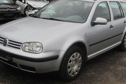 VW Golf 144.900 km 790 &euro; Kirchheim unter Teck 73230