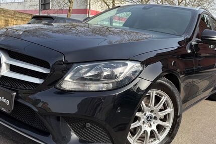 Mercedes-Benz C 200 149.000 km 17.999 &euro; Stuttgart 70435