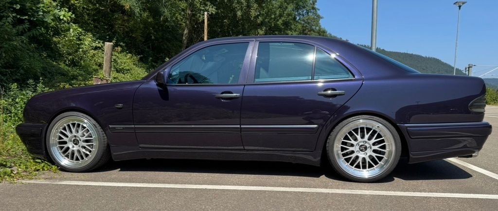 Mercedes-Benz E 230 45.600 km 11.999 &euro; Stuttgart 70619