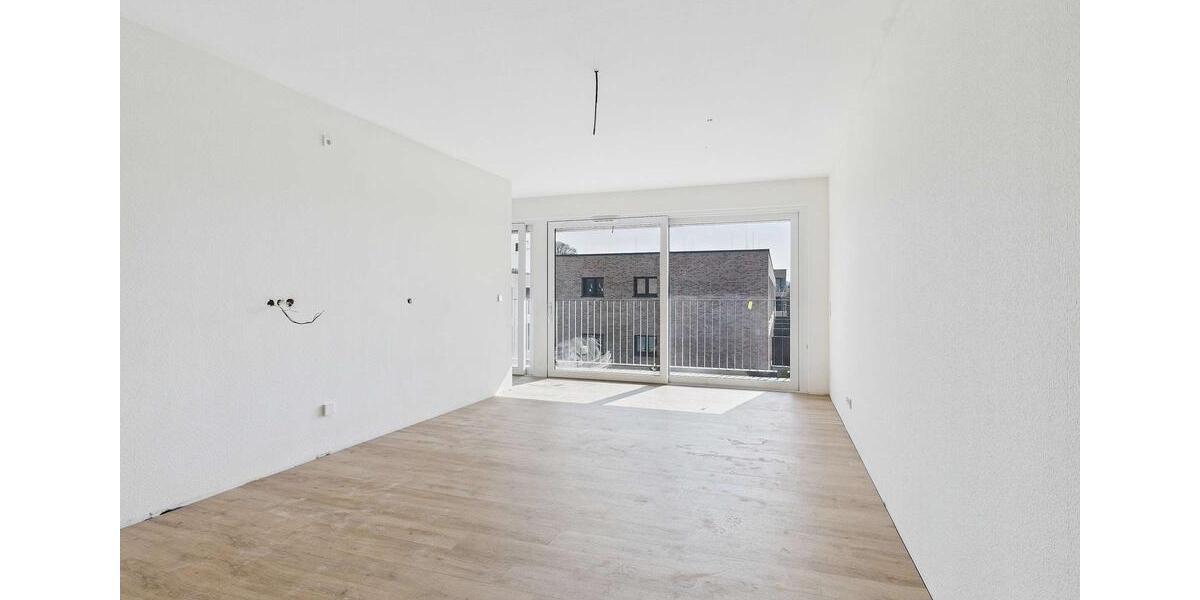 Dachgeschoßwohnung Sindelfingen Sindelfingen (Stadt) - 3 Zimmer, 83 m&sup2;, 1.500&euro; | Angebot:22038707