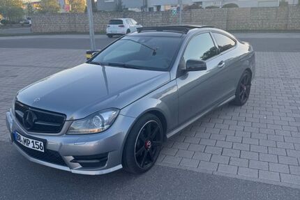 Mercedes-Benz C 200 184.450 km 11.000 &euro; Böblingen 71032