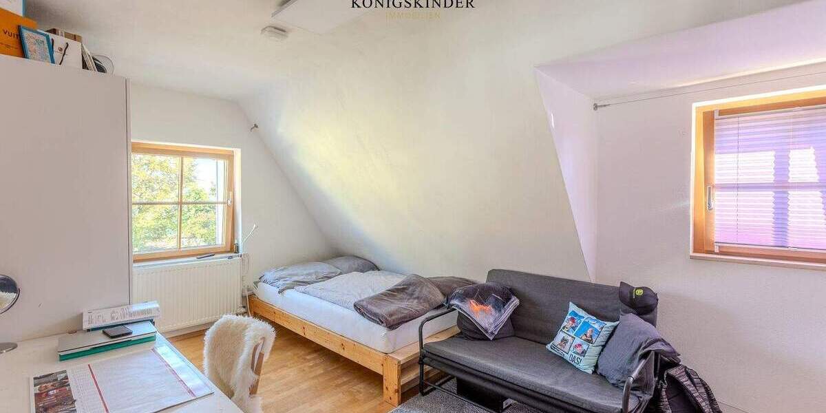 Einfamilienhaus Ditzingen Heimerdingen - 5 Zimmer, 270 m&sup2;, 999.000&euro; | Angebot:25683090