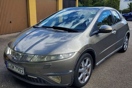 Honda Civic 160.400 km 5.100 &euro; Stuttgart 70437