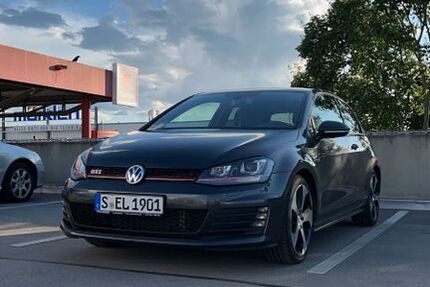 VW Golf 140.000 km 15.500 &euro; Stuttgart 70378
