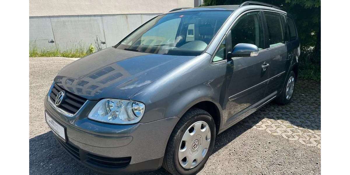 VW Touran 225.000 km 1.200 &euro; Deizisau 73779