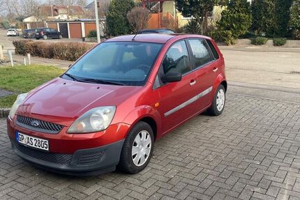Ford Fiesta 153.000 km 1.750 &euro; Kirchheim unter Teck 73230