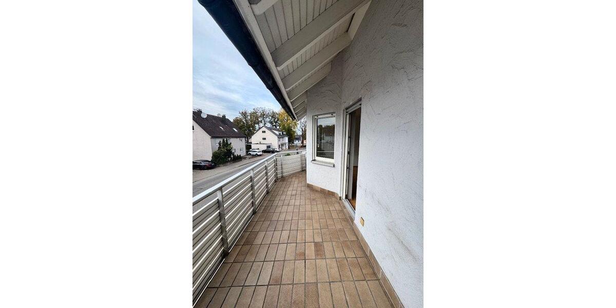 Etagenwohnung Frickenhausen - 3.5 Zimmer, 80 m&sup2;, 250.000&euro; | Angebot:26039120