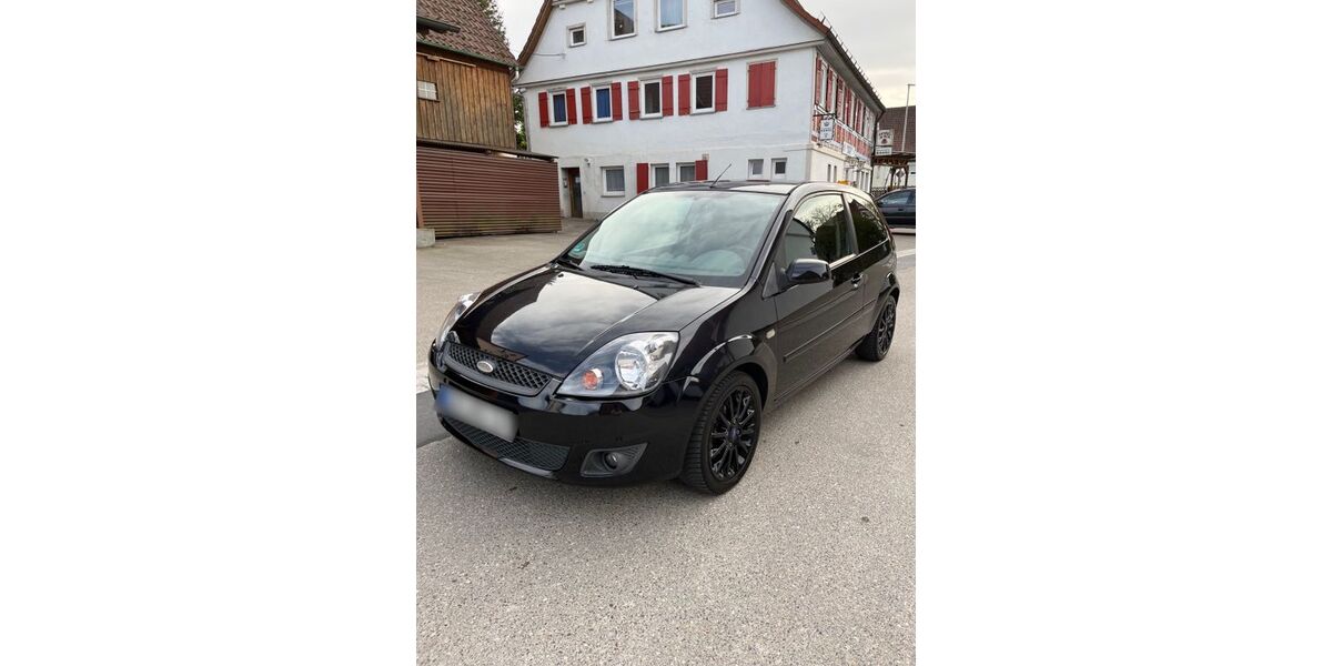 Ford Fiesta 112.000 km 3.700 &euro; Backnang 71522