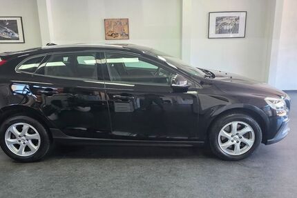Volvo V40 100.000 km 12.990 &euro; Asperg/Ludwigsburg bei Stuttgart 71679