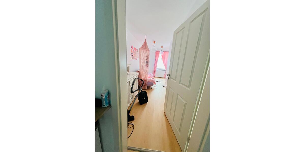 Etagenwohnung Stuttgart Stuttgart-Süd - 3 Zimmer, 73 m&sup2;, 460.000&euro; | Angebot:26614792