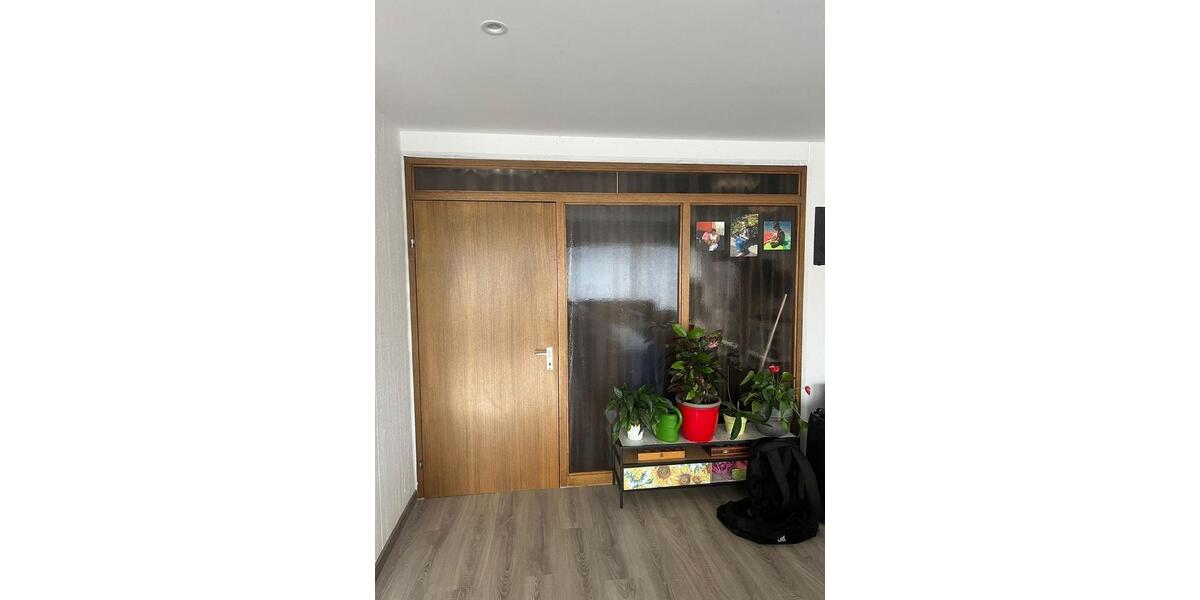 Doppelhaushälfte Nürtingen - 6 Zimmer, 160 m&sup2;, 550.000&euro; | Angebot:26074031
